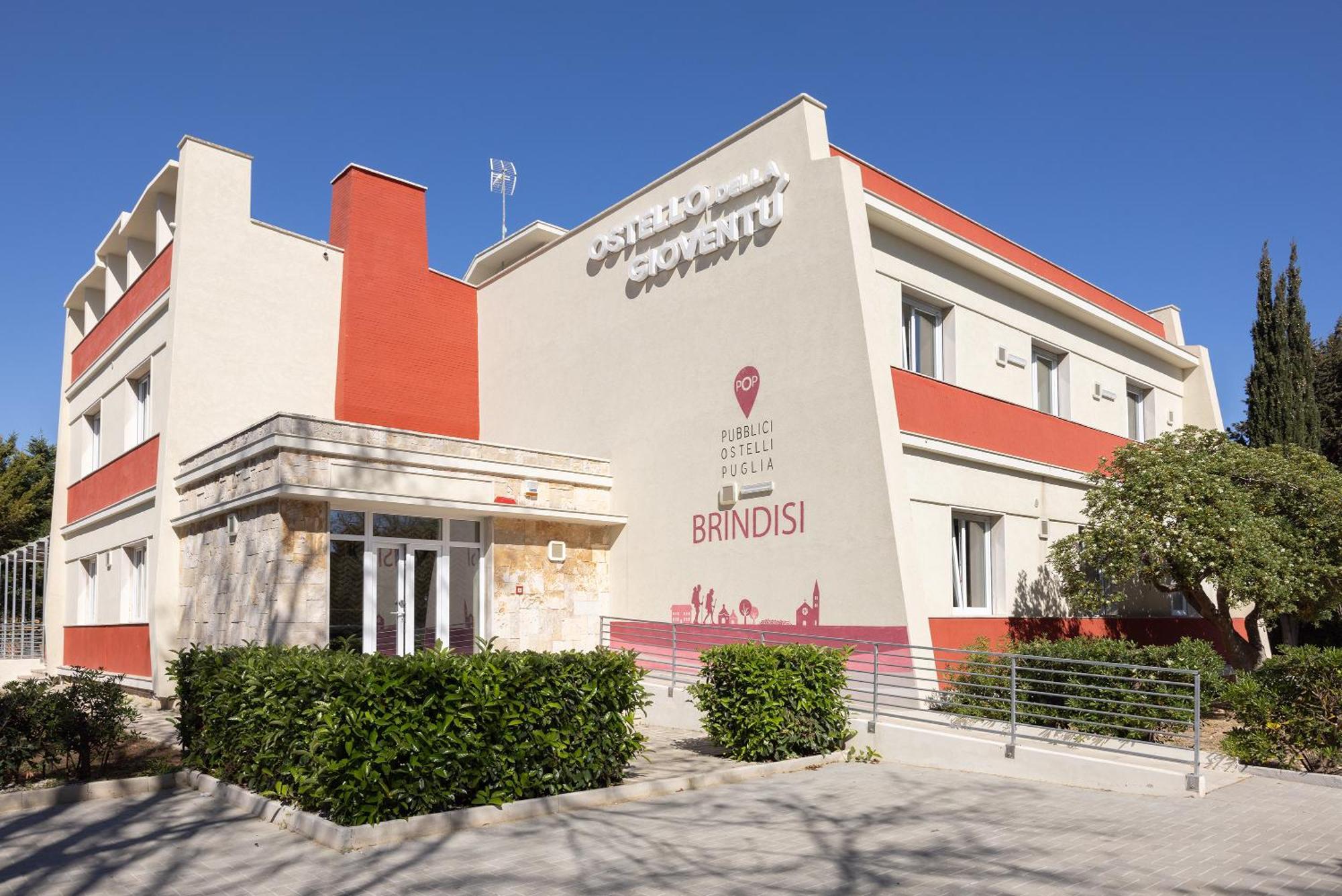 Ostello Della Gioventu Brindisi Bagian luar foto