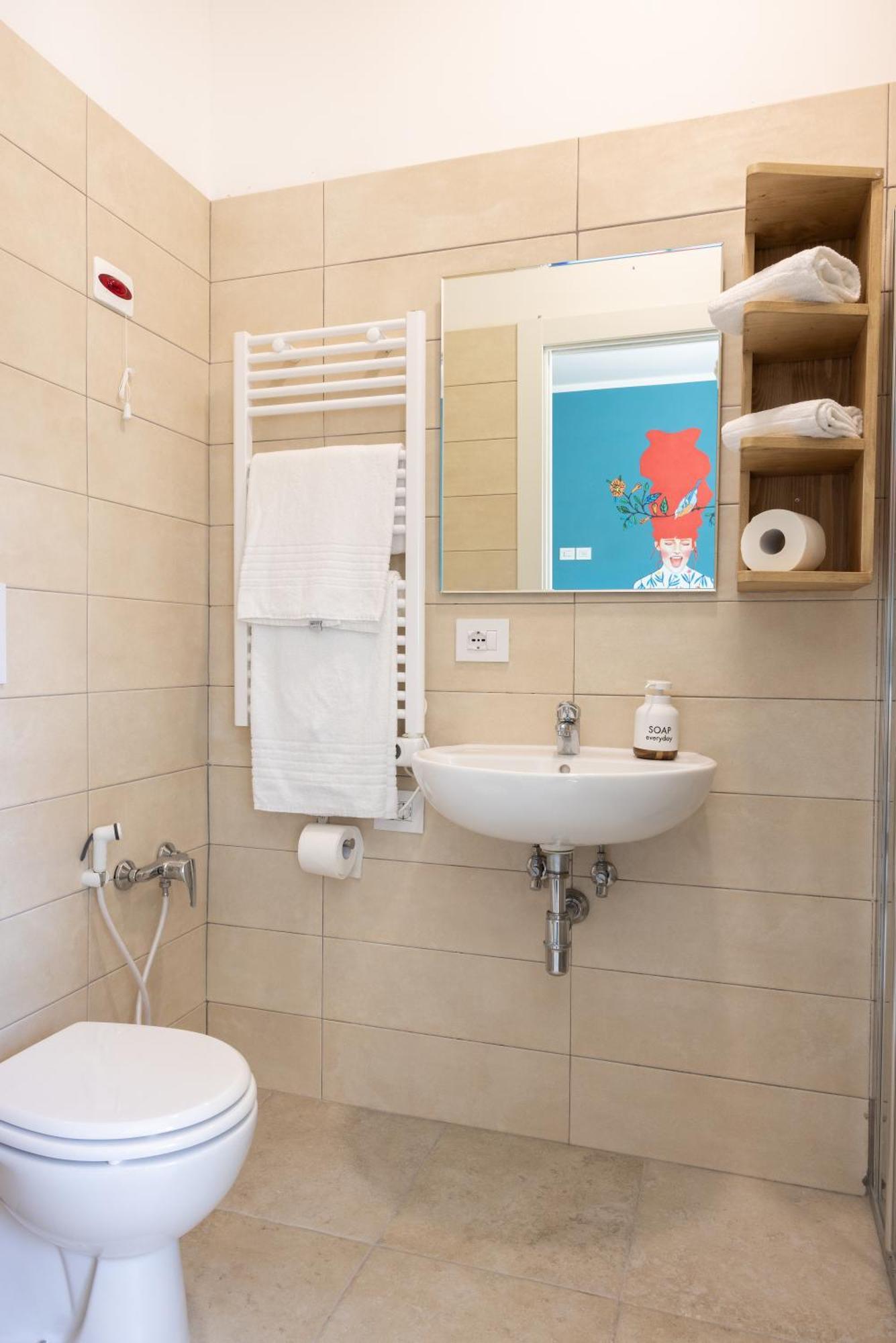 Ostello Della Gioventu Brindisi Bagian luar foto